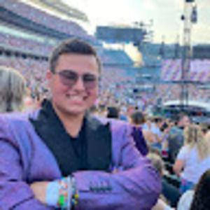 Meet your Posher, Luke